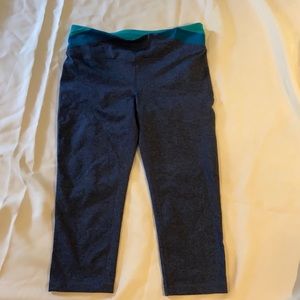 EUC TeK Gear cropped exercise leggings